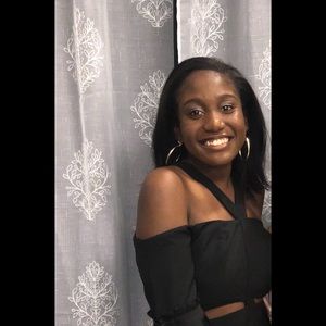 Meet your Posher, Amaya